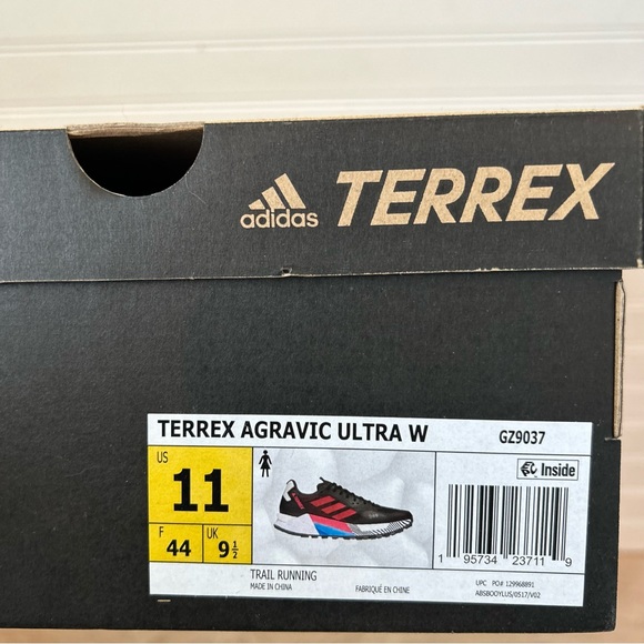 NEW Adidas Outdoor Terrex Agravic Ultra Womens - Picture 2 of 11